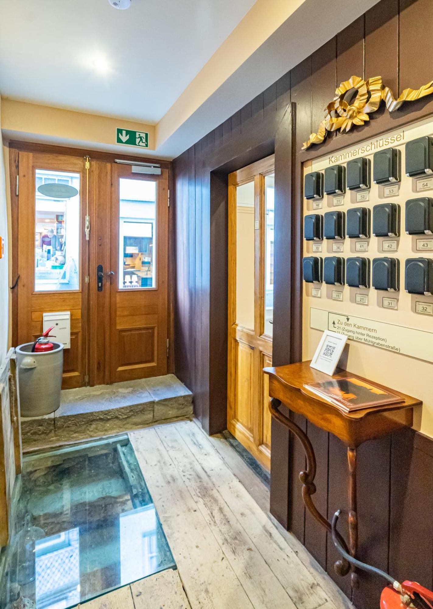 Boutique-Hotel Stadtherberge Wetzlar Exteriör bild